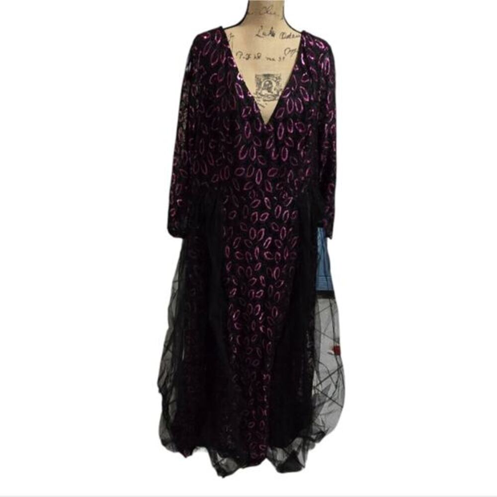Witchy WhimsiGoth Cosplay Black and Purple V-Neck Tulle‎ Maxi Dress Plus Size 4X